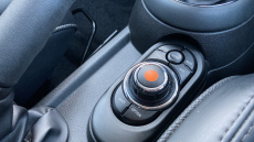 MINI Hatchback 2.0 Cooper S Exclusive II 5dr [Comfort/Nav Pack] Petrol Hatchback